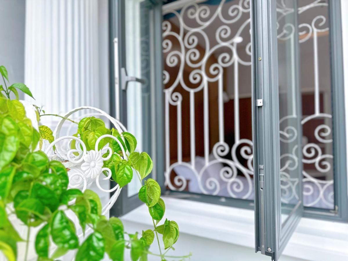 Milanesa Hotel And Apartment Вунгтау Екстер'єр фото
