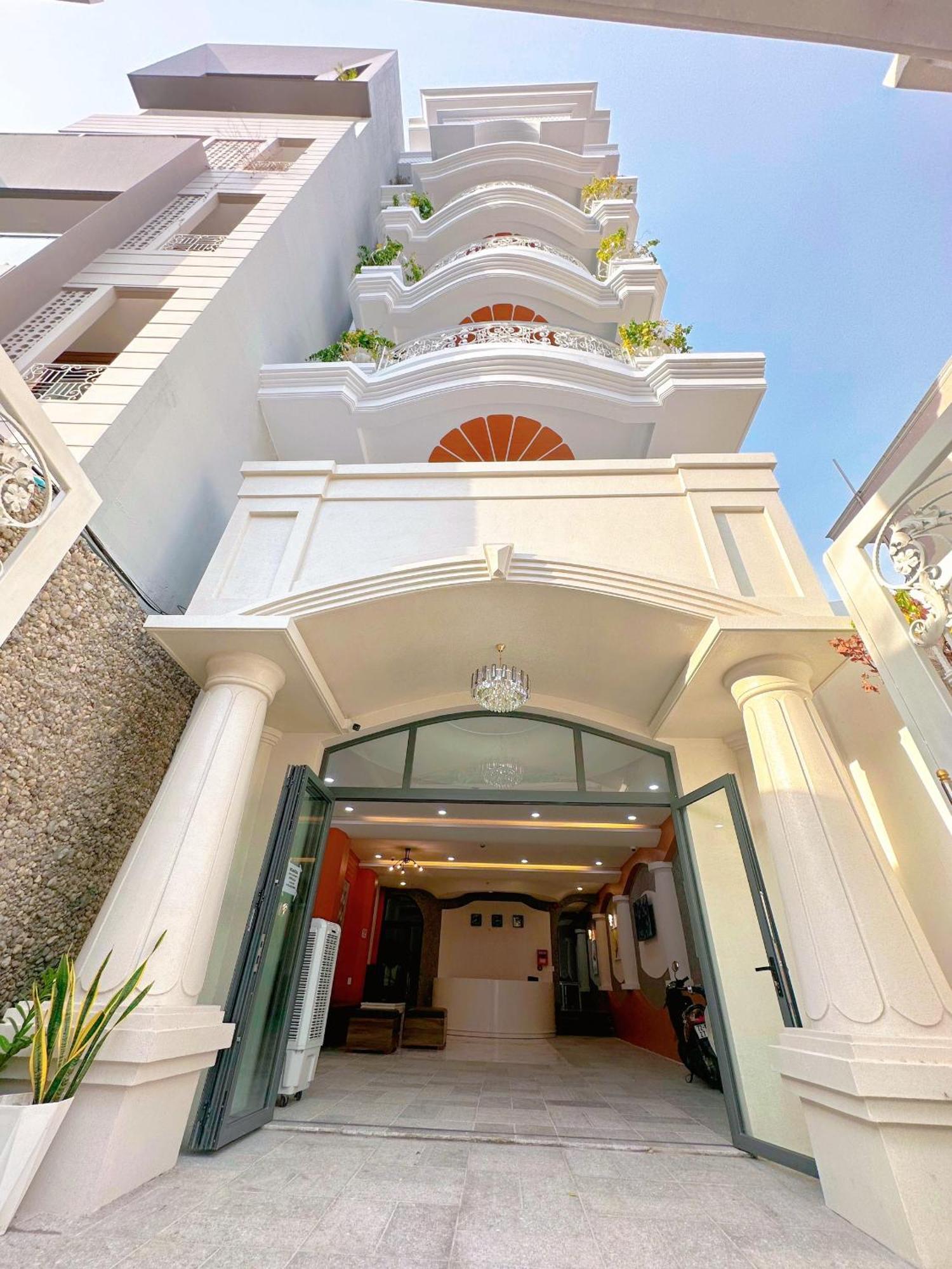 Milanesa Hotel And Apartment Вунгтау Екстер'єр фото